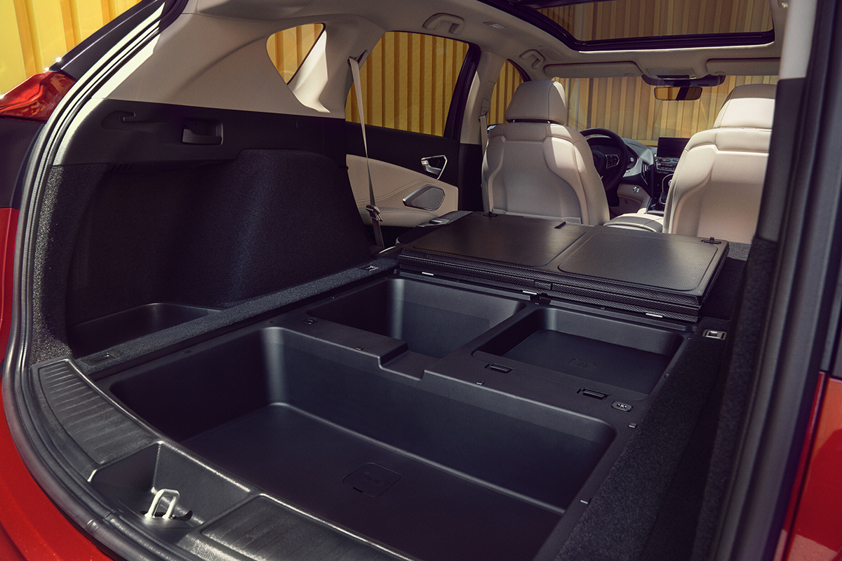 2022 Acura RDX trunk cargo space, rear seats down 