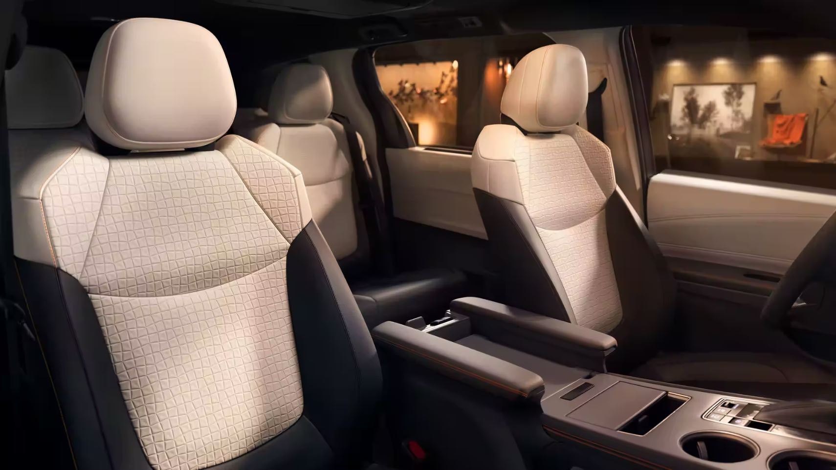 2023 Toyota Sienna Seats