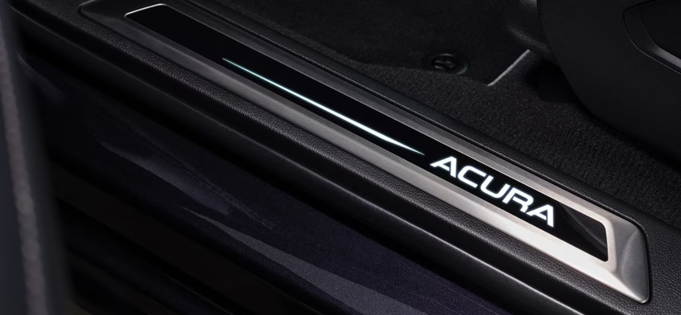 2023 Acura RDX Door Sill