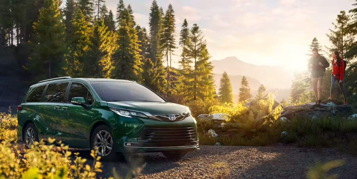 2024 Toyota Sienna for Sale near Elk Grove, CA - Maita Toyota of Sacramento