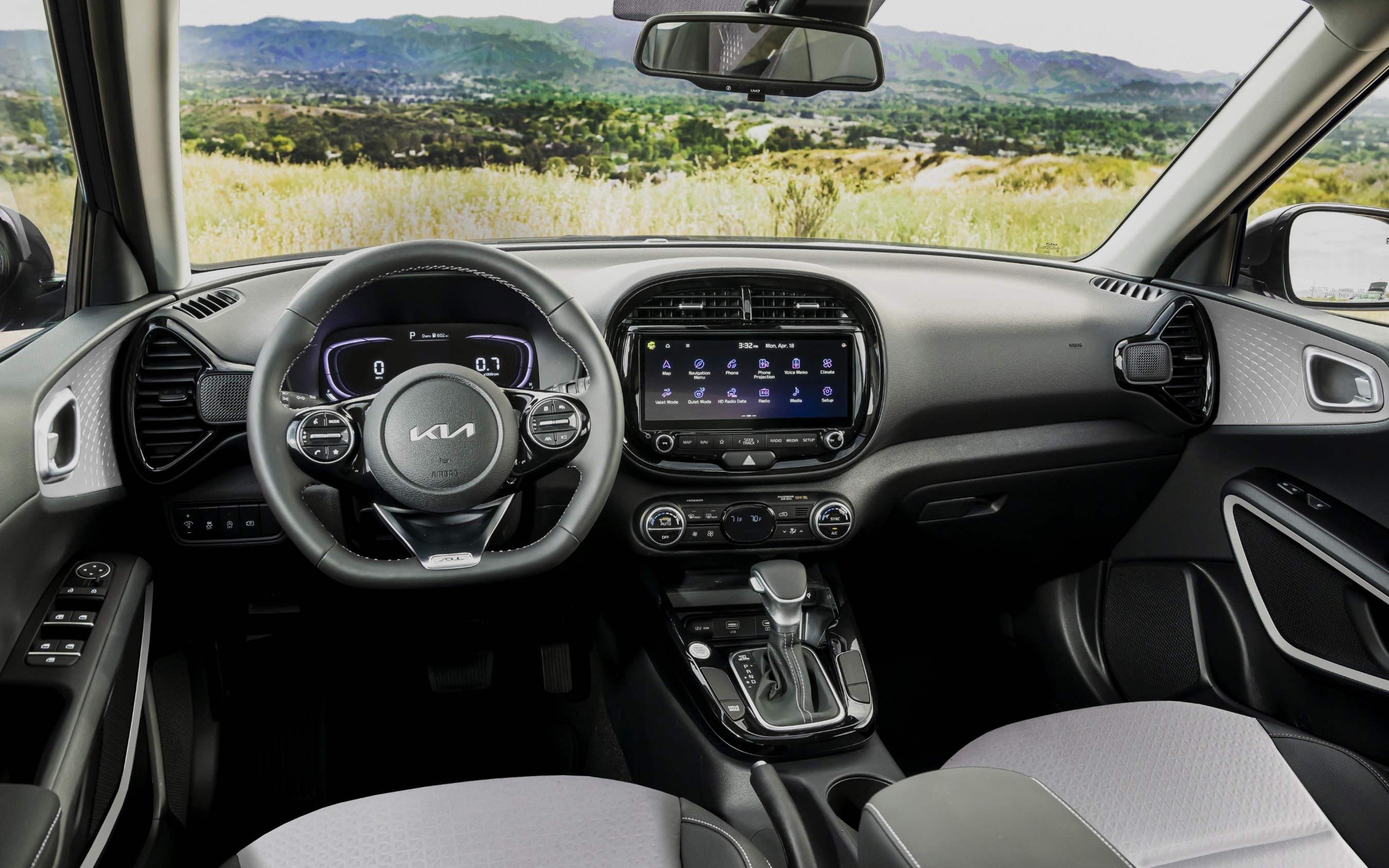 2024 Kia Soul Center Console