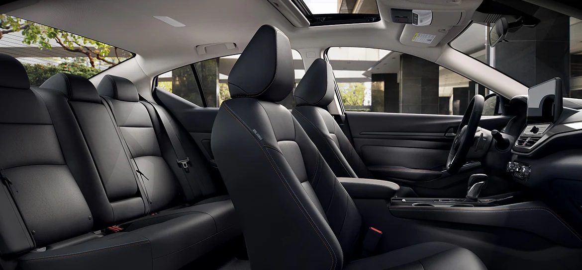 2024 Nissan Altima Seating