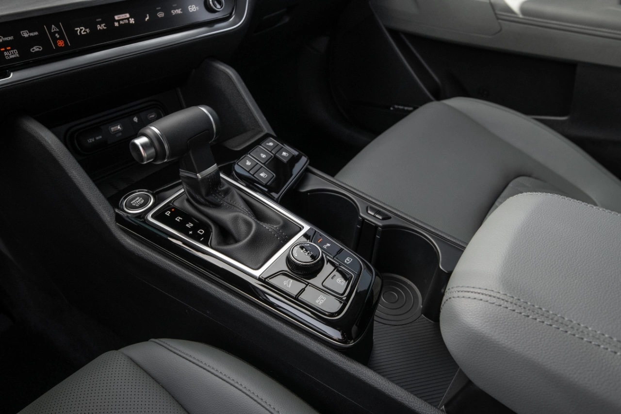 2025 Kia Sportage Lease near Cleveland, OH Halleen Kia