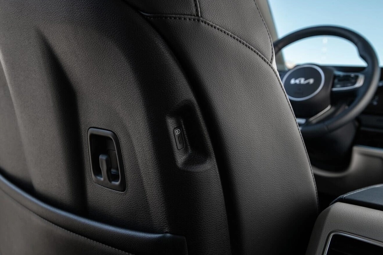 2025 Kia Sportage Lease near Cleveland, OH Halleen Kia