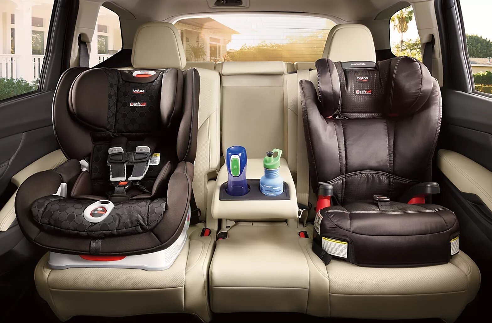 2023 Ascent Family-Friendly Interior
