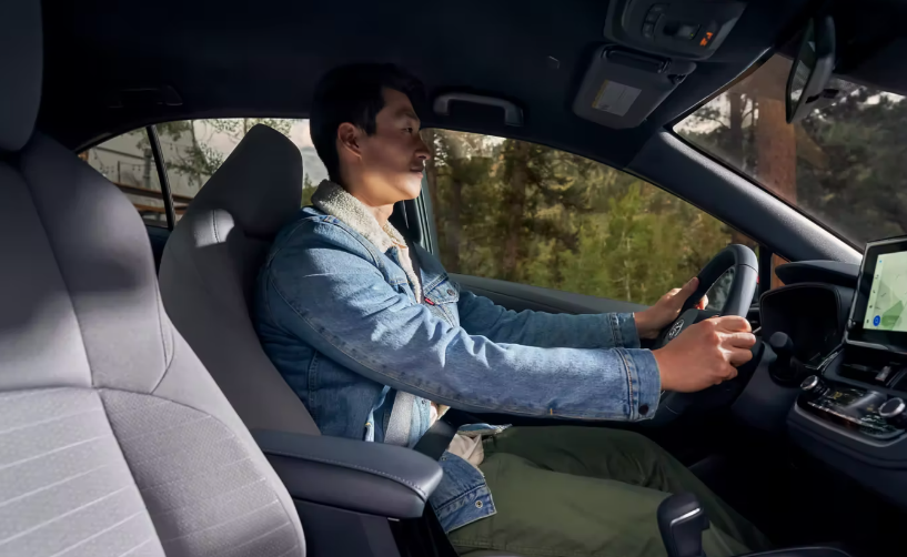 2024 Toyota Corolla Hybrid Front Seats