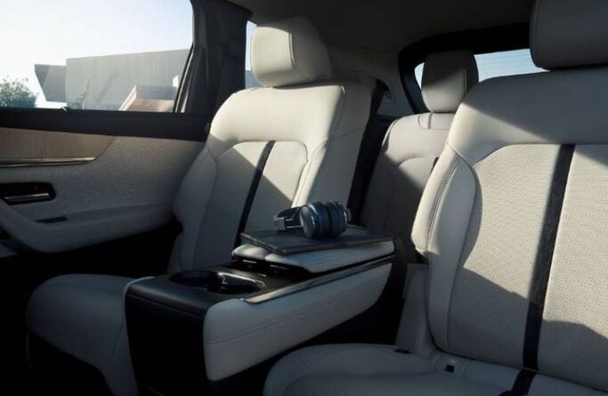 Rear seats of the 2024 Mazda CX-90