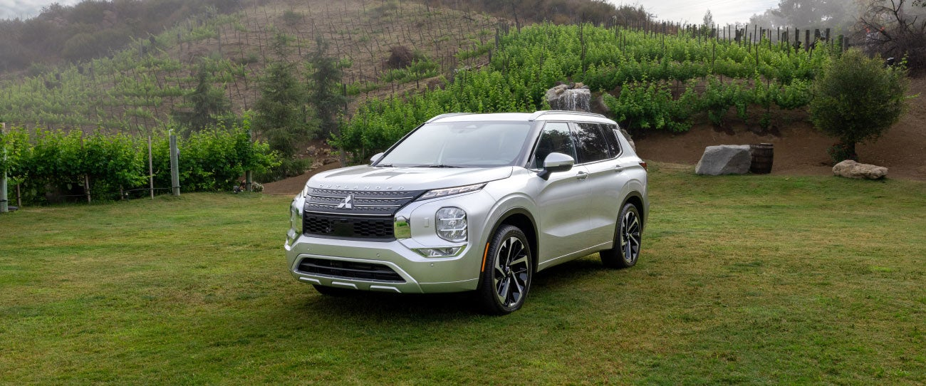 2024 Mitsubishi Outlander for Sale near Greensburg, PA Jim Shorkey