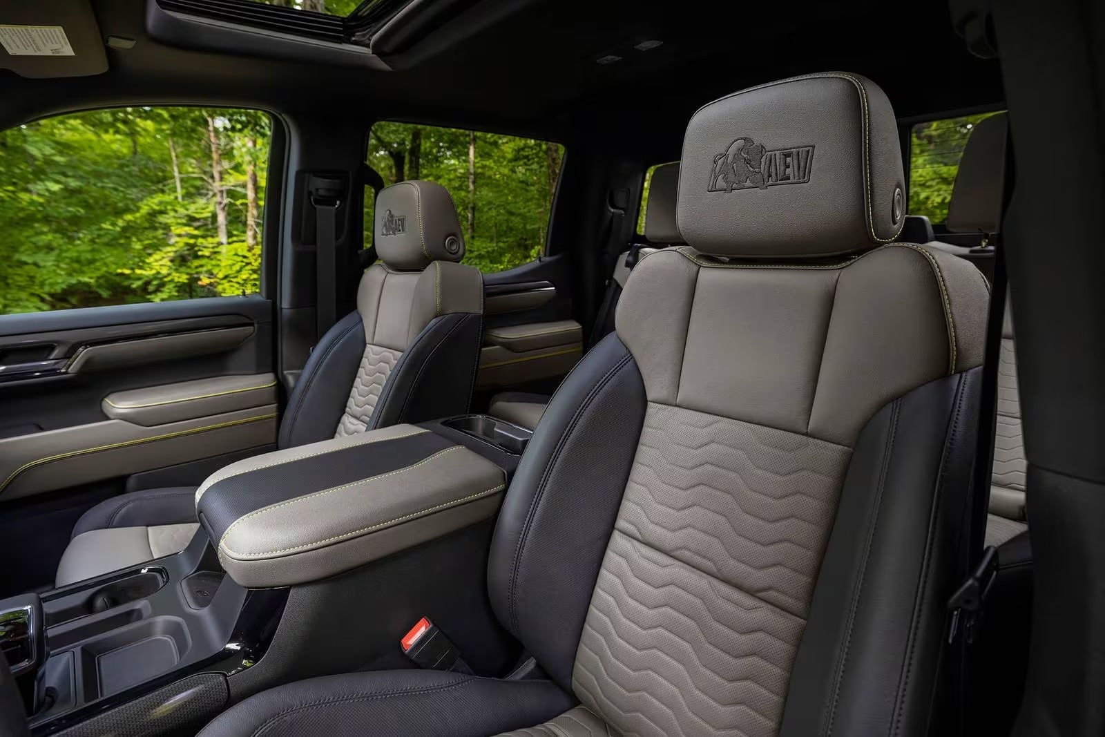 2024 Chevrolet Silverado 1500 Seating