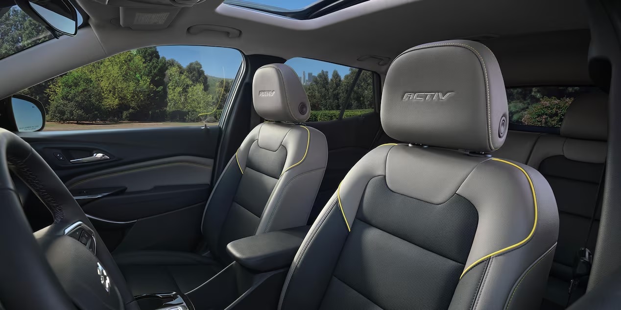 2024 Chevrolet Trax Front Seats