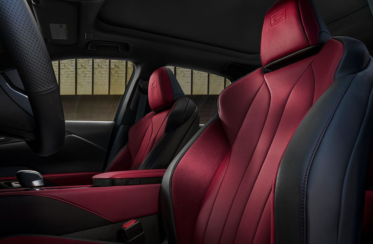 2024 RX 350 Seating