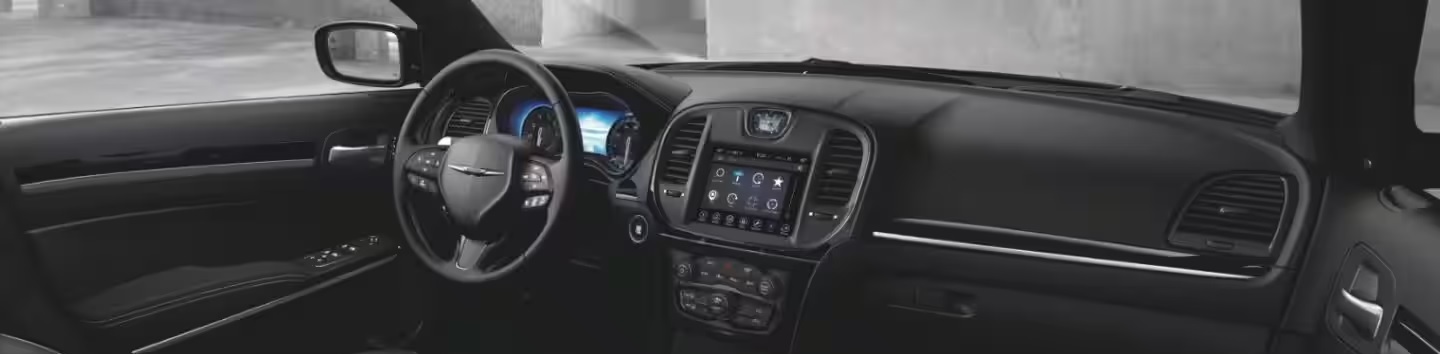 2023 Chrysler 300 Dashboard