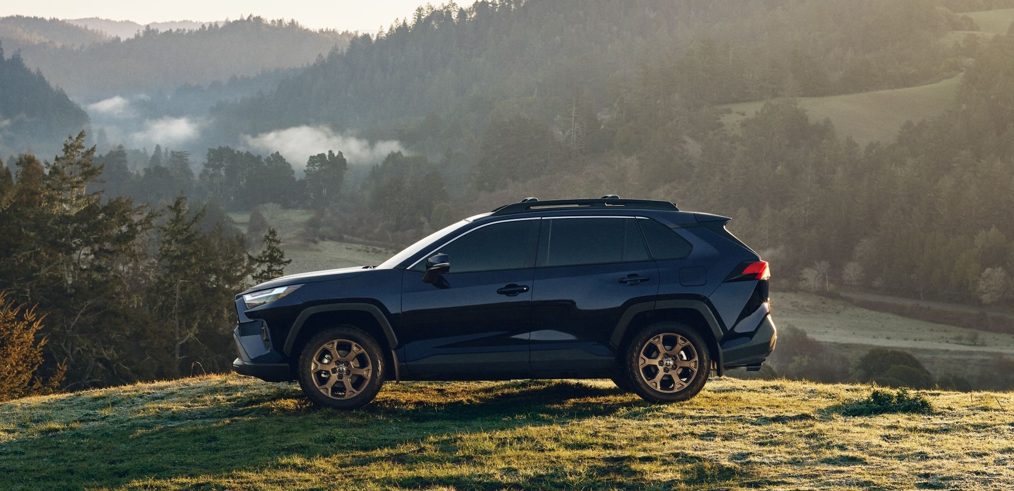 2024 Toyota RAV4 vs 2024 Honda CR-V in Tinley Park, IL - Orland Toyota