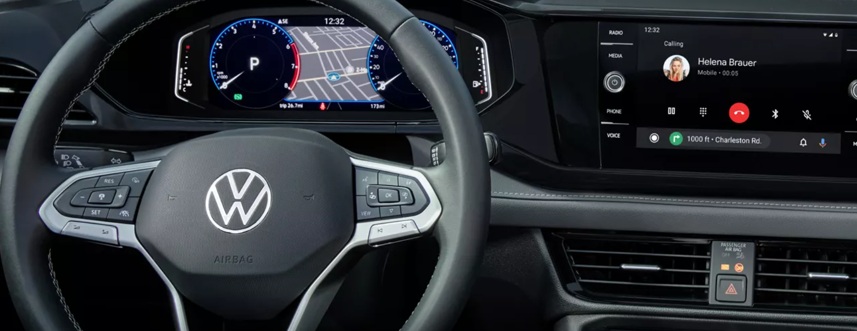 Steering Wheel and Infotainment System of the 2024 Volkswagen Taos