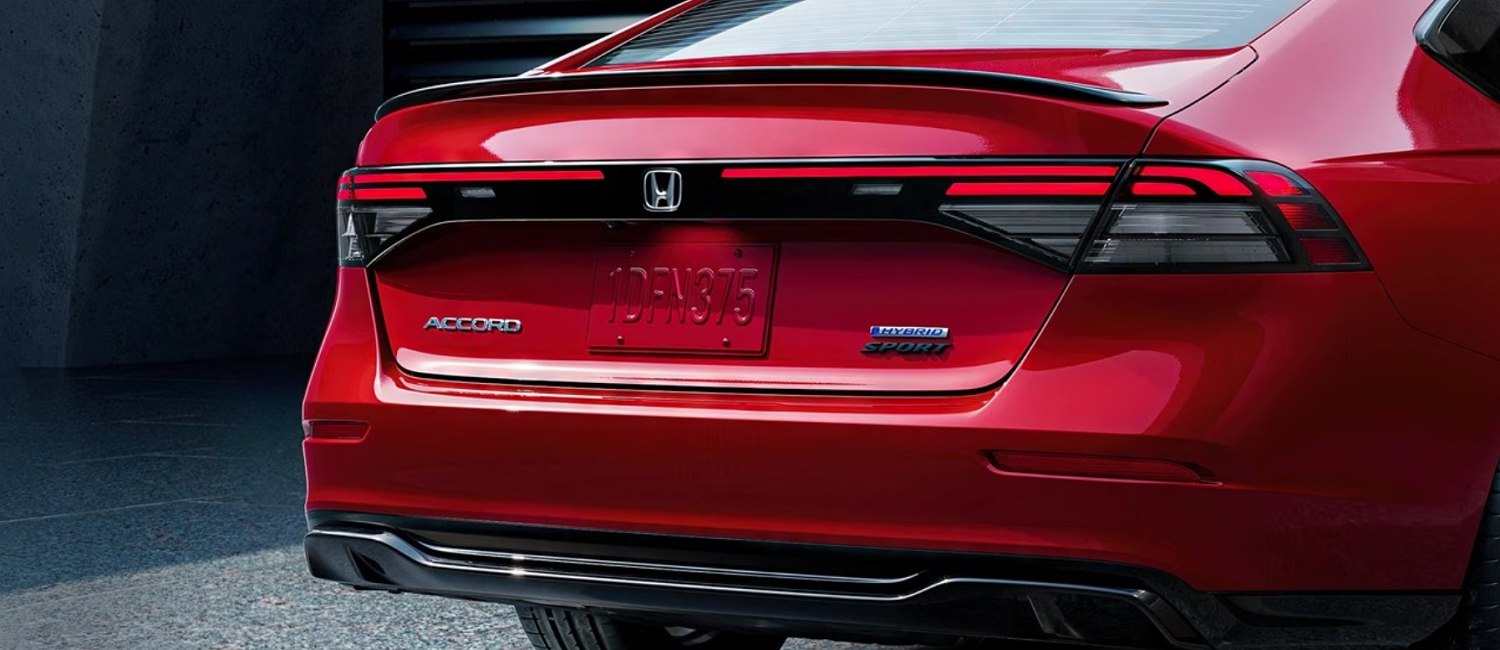 Las lineales luces traseras LED son un rasgo distintivo del modelo.