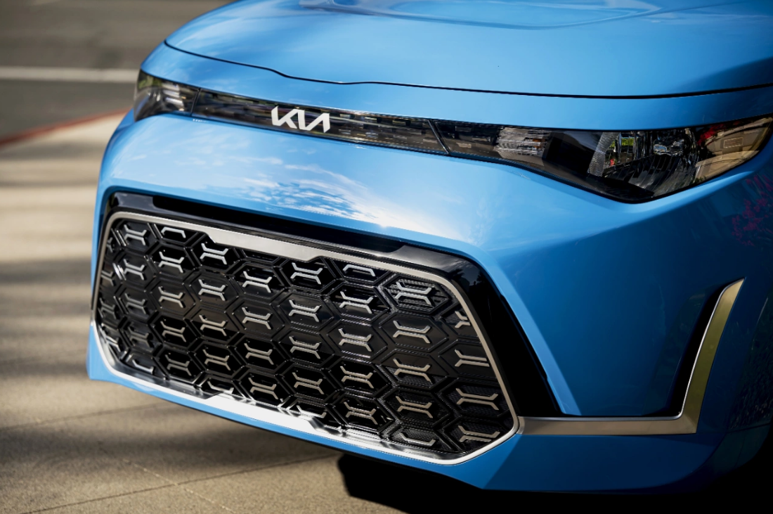 2024 Kia Soul Grille