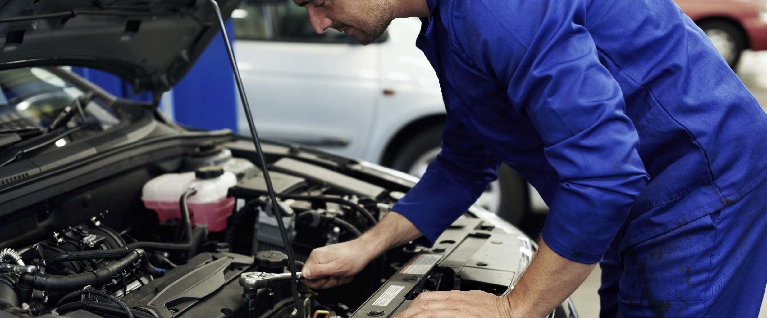 Windshield Wiper Blade Replacement in Lombard, IL