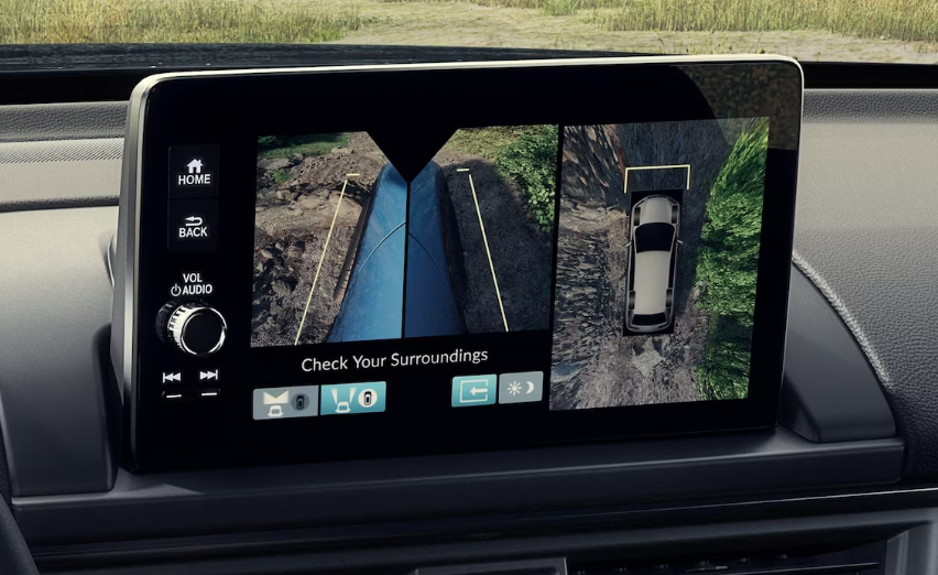 2024 Pilot Touchscreen