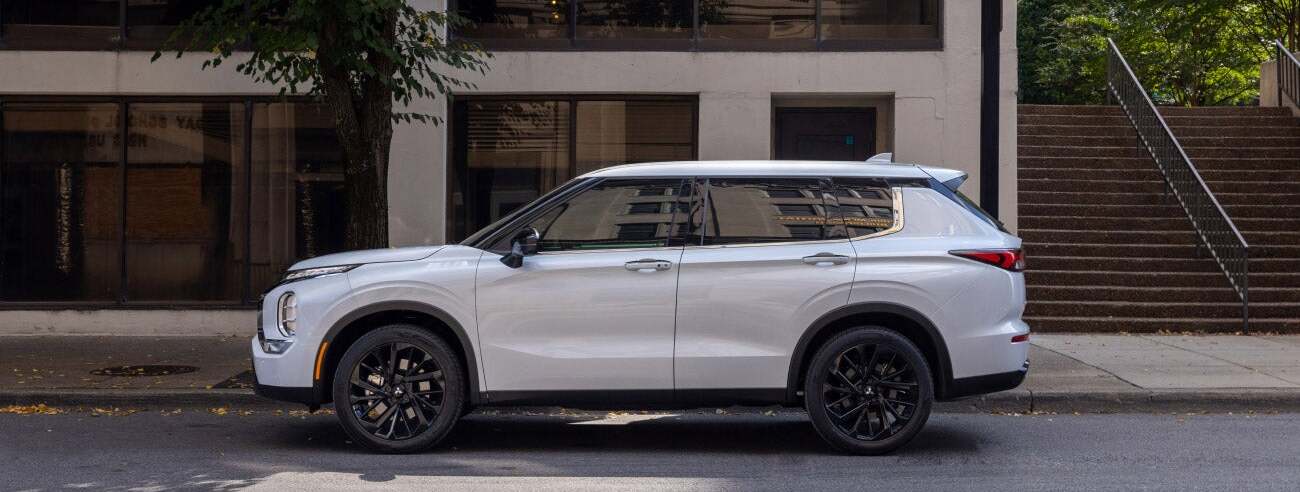 2024 Mitsubishi Outlander for Sale near Leon Valley, TX