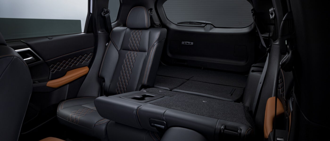 2024 Mitsubishi Outlander Folding Rear Seat