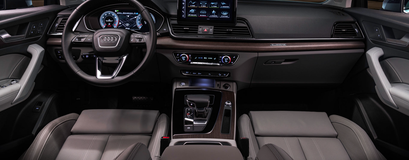 2024 Audi Q5 Front Cabin