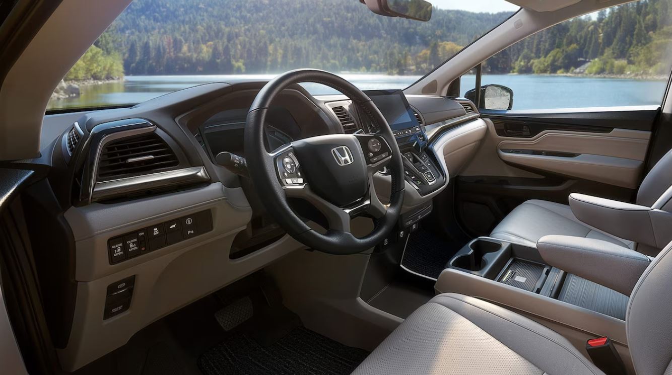 2024 Honda Odyssey for Sale near Lindenhurst, NY New Babylon Honda