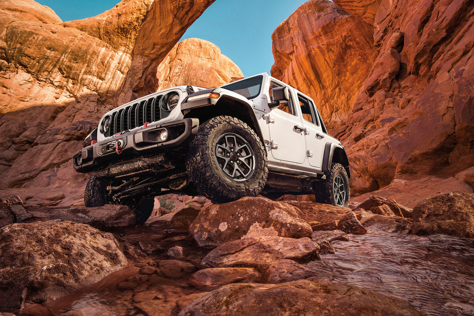 2024 Jeep Wrangler for Sale near Tecumseh, ON Provincial Chrysler