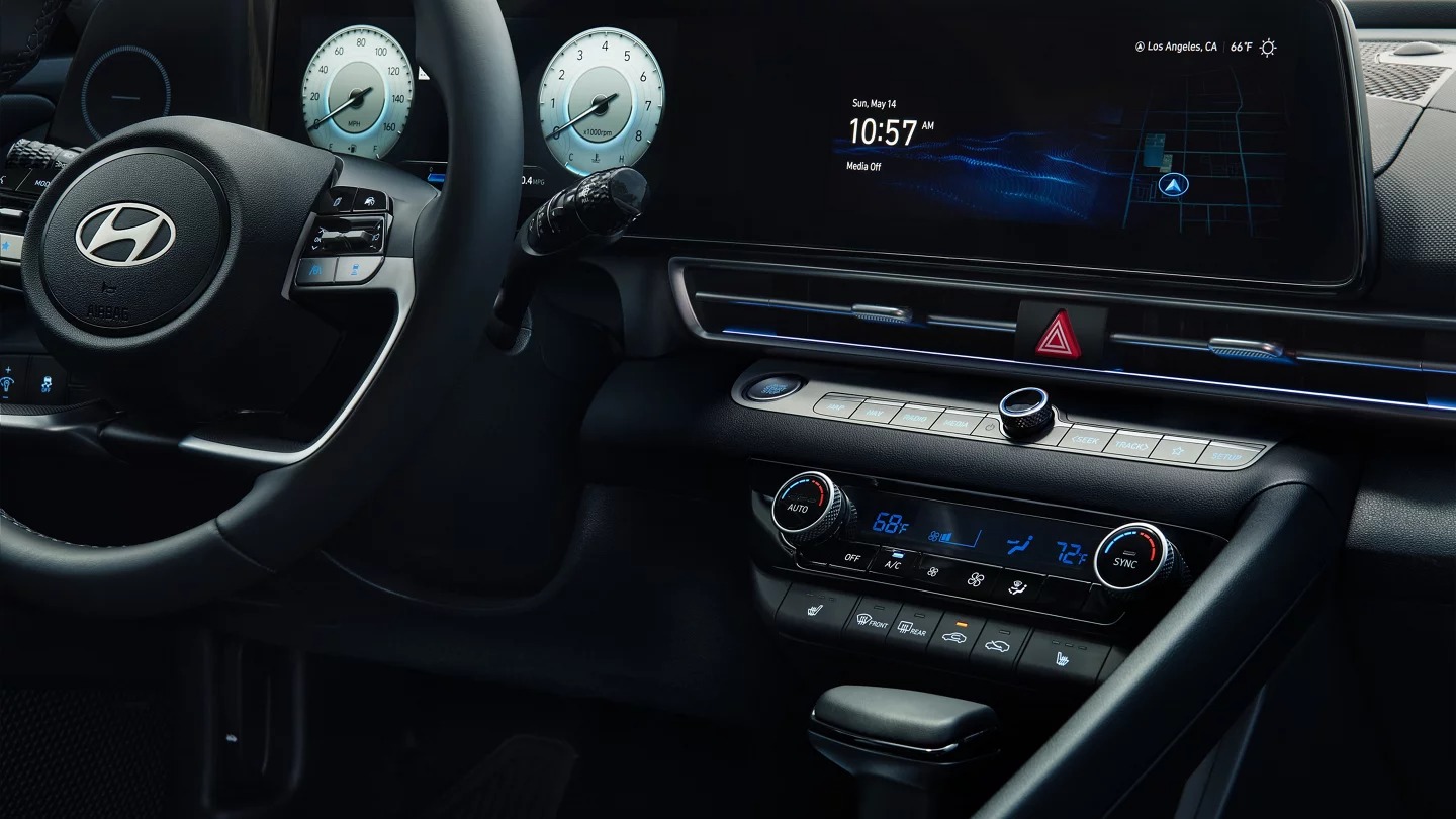 2024 Hyundai ELANTRA Climate Controls