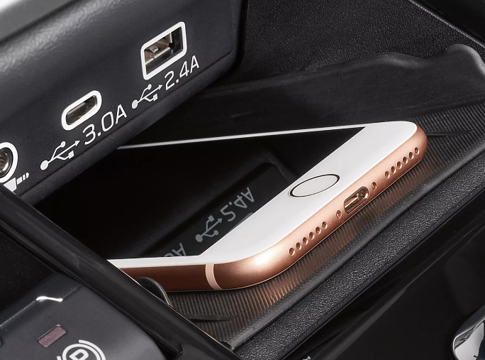 2024 Outback USB Ports