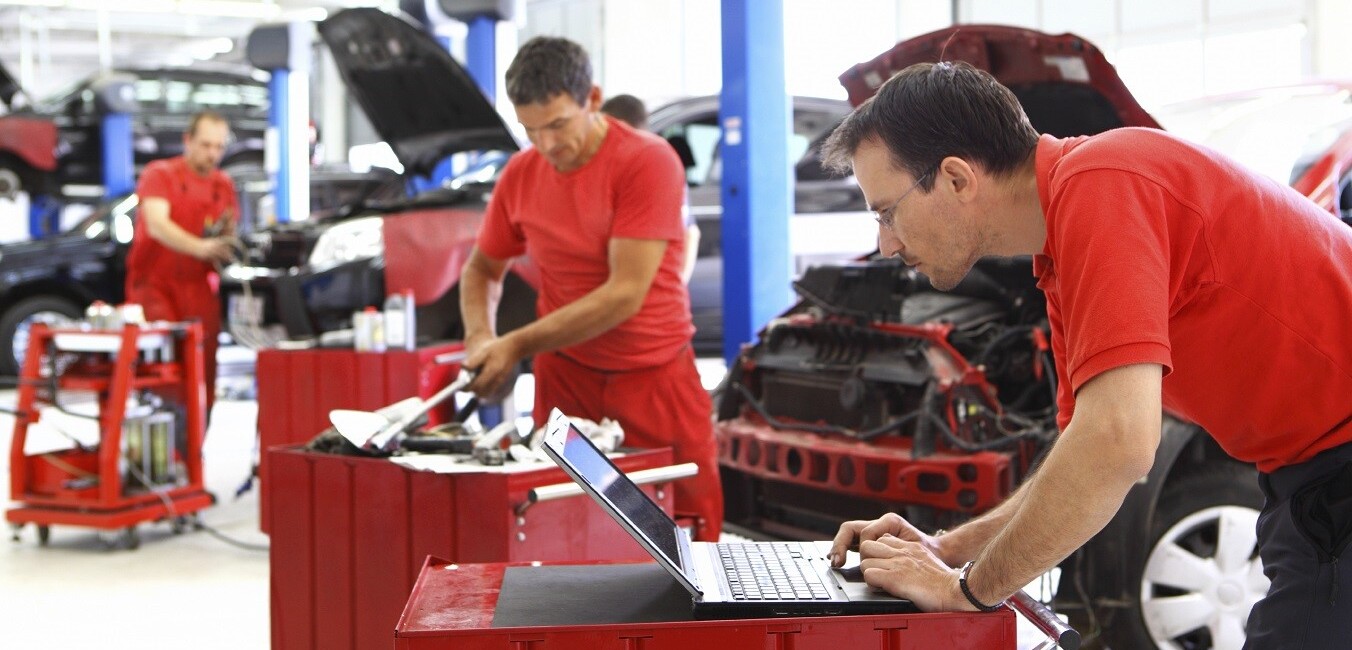 Brake Fluid Service in Englewood Cliffs, NJ Chrysler Dodge Jeep Ram