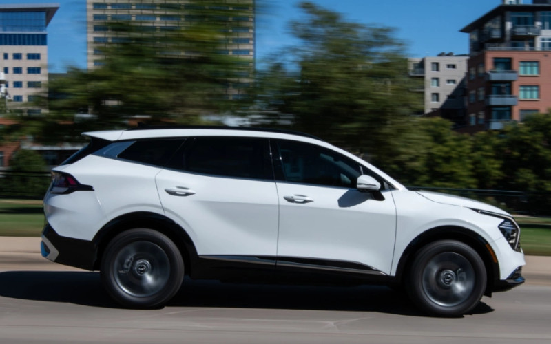 Exploring the 2024 Kia Sportage Hybrid Near Auburn Hills Glassman