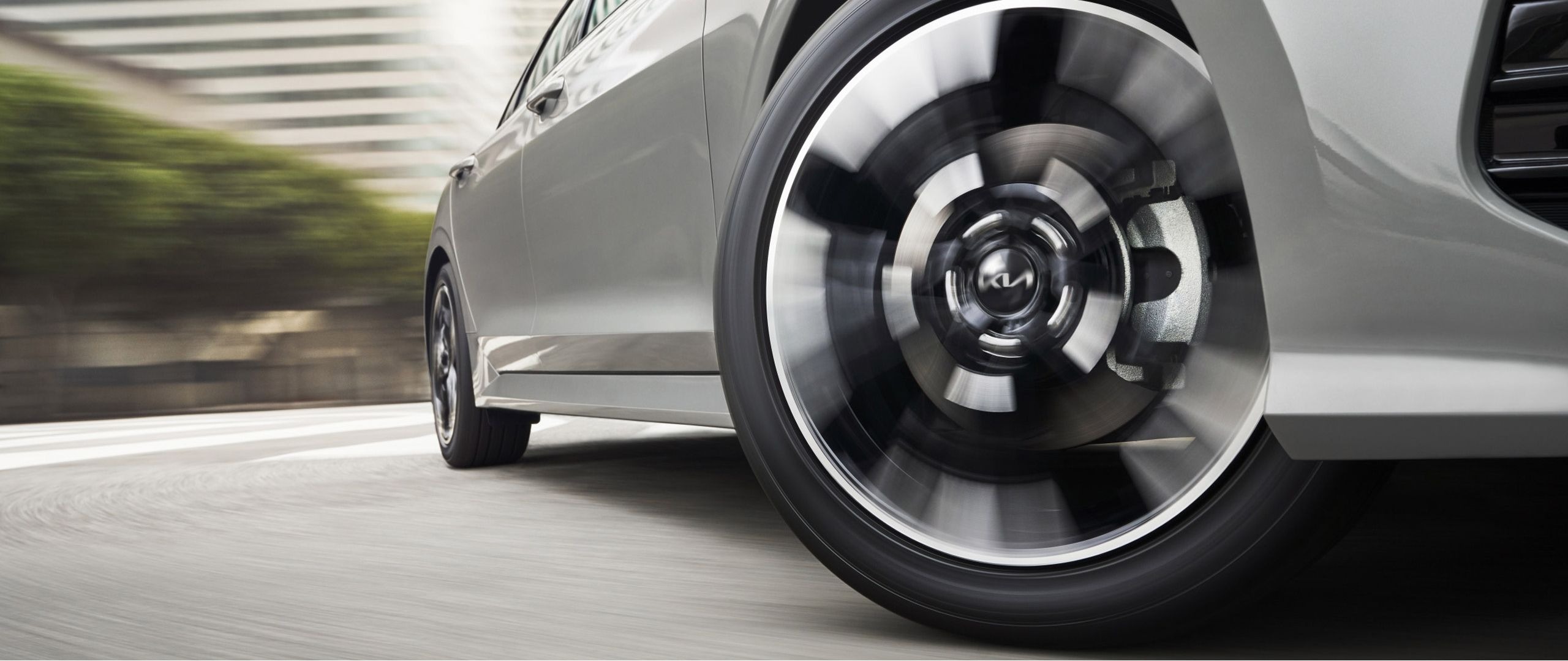 2024 Kia K5 Wheel Design
