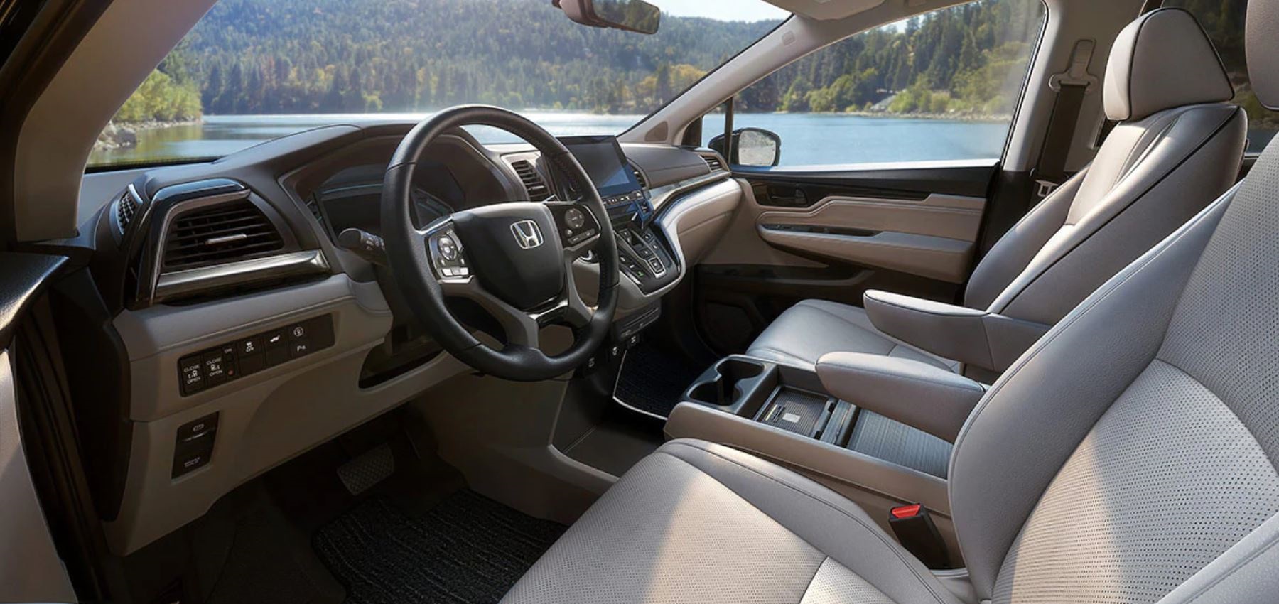 2024 Honda Odyssey Main Console