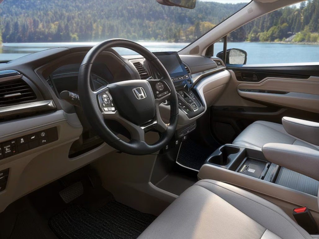 2024 Odyssey Front Row