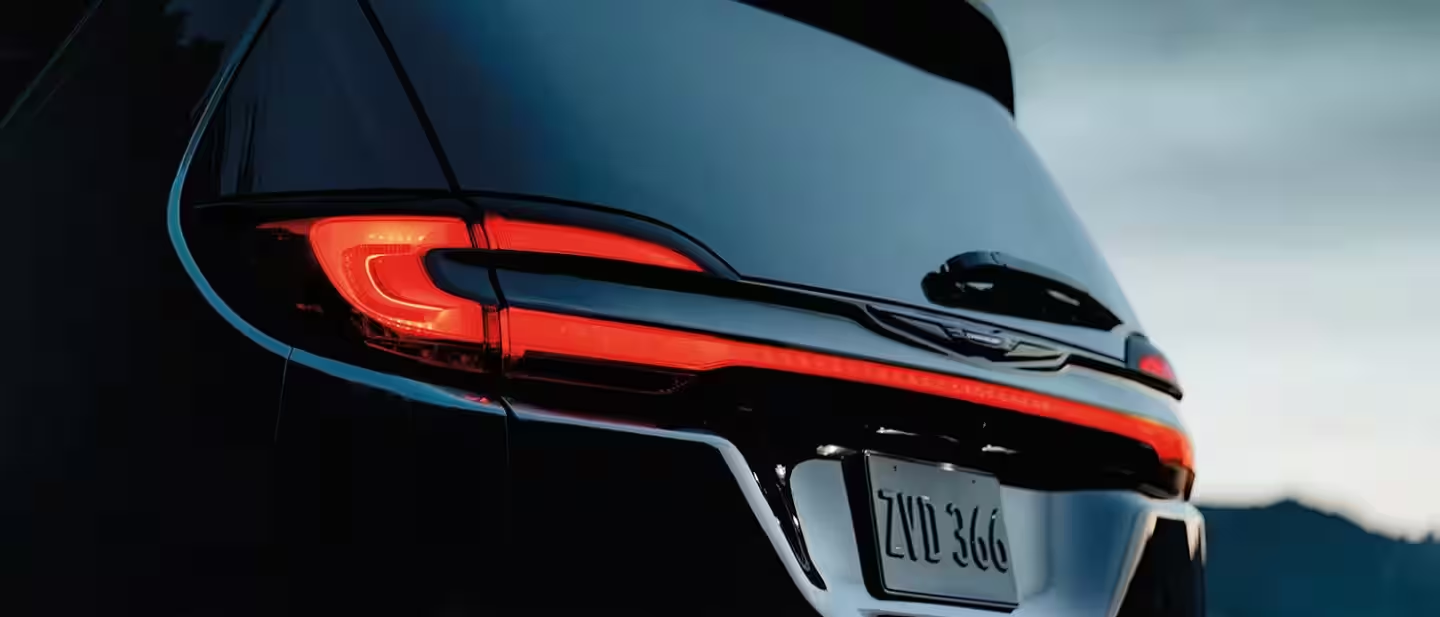 2024 Chrysler Pacifica Plug-In Hybrid LED Taillamps