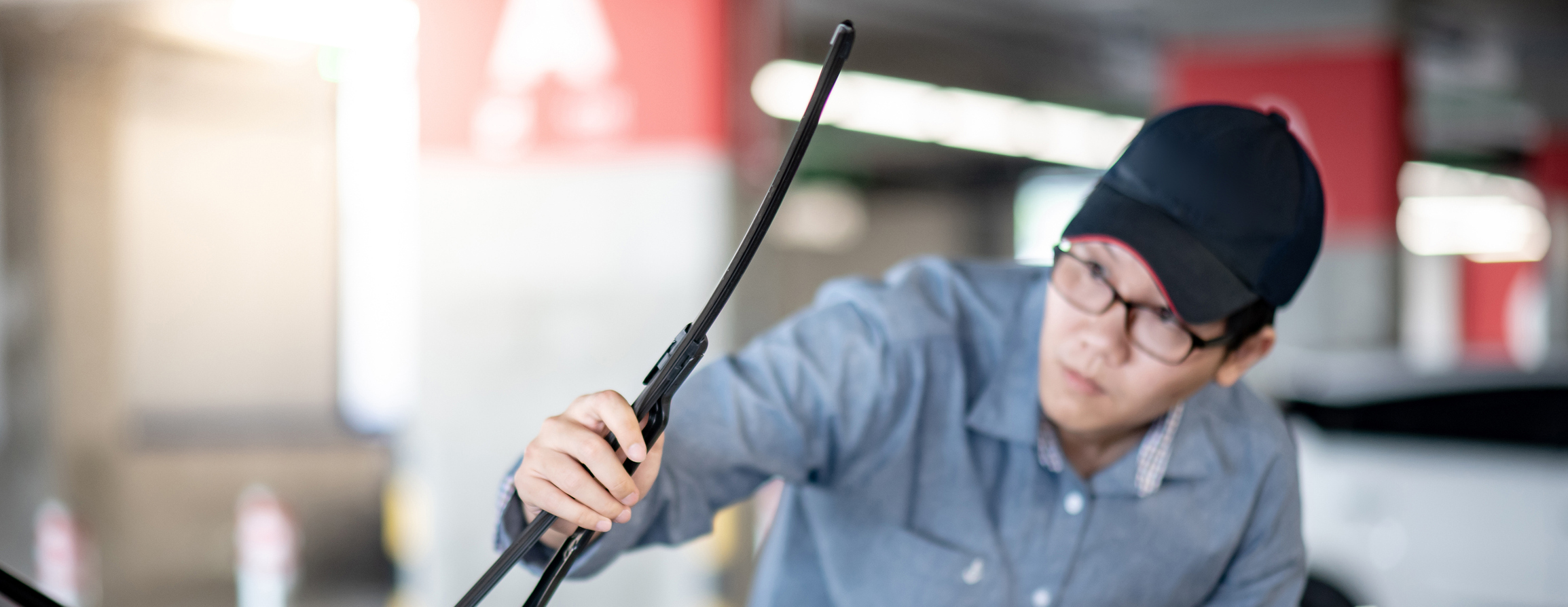Windshield Wiper Blade Replacement in Wesley Chapel, FL