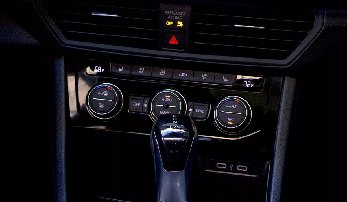 2024 Volkswagen Jetta Center Stack Controls