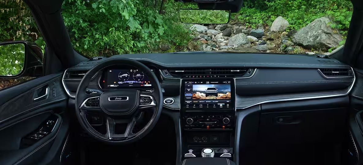 2024 Jeep Grand Cherokee L for Sale near Pomeroy, OH Don Wood Chrysler Dodge Jeep Ram