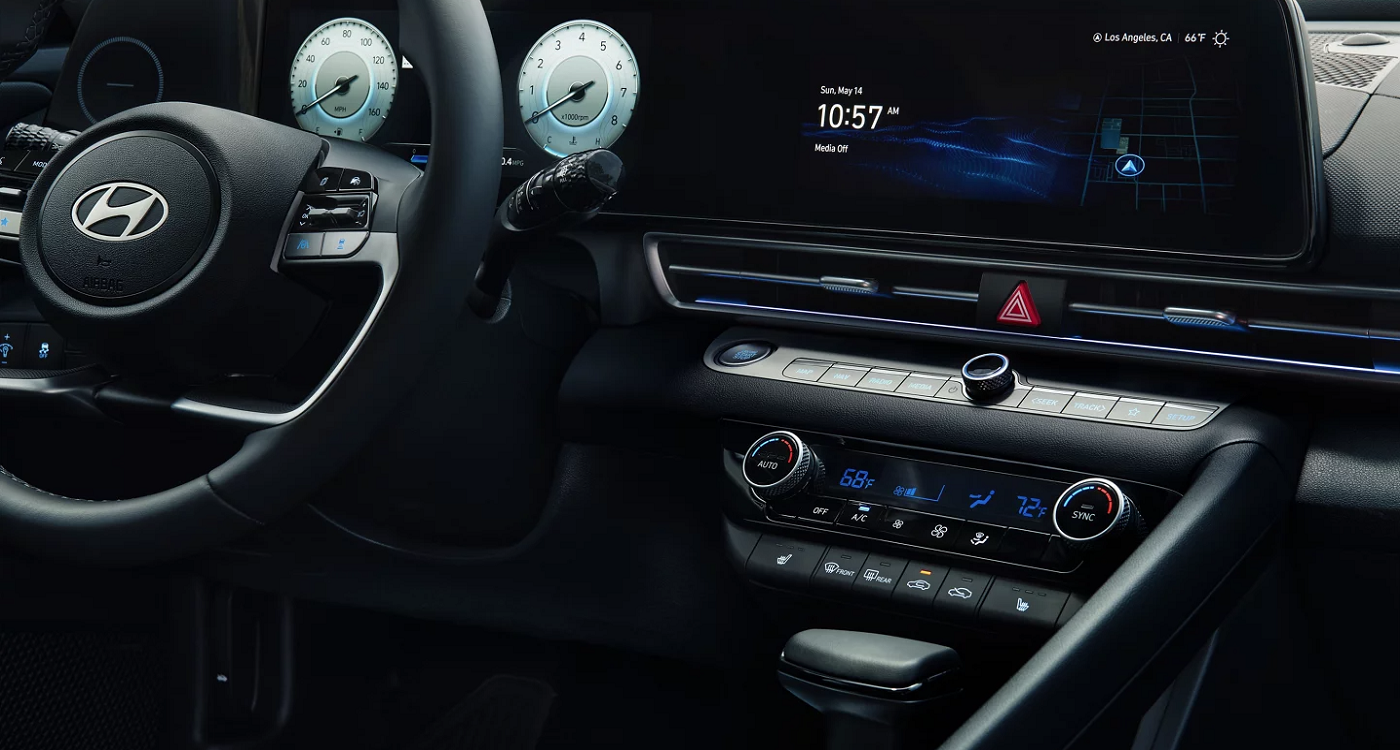 2024 Hyundai ELANTRA Center Stack