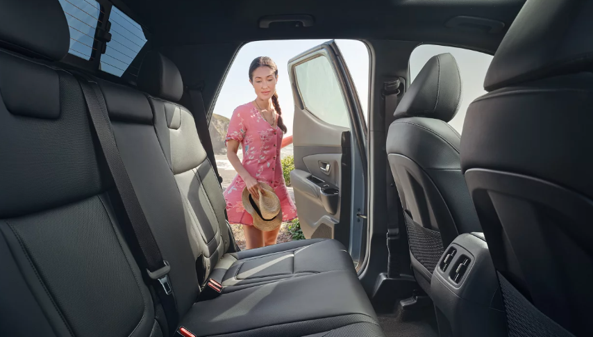 2024 Hyundai SANTA CRUZ Leather-Trimmed Seats