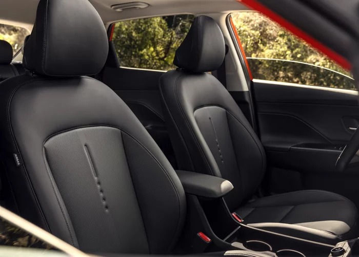 2024 Hyundai KONA Front Seats