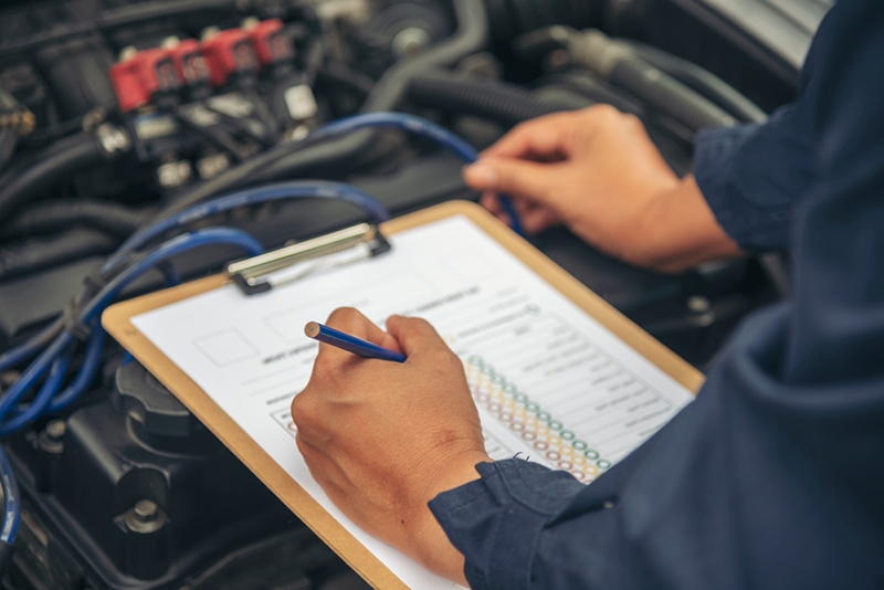 air filter replacement, Ford maintenance, engine performance, vehicle longevity, driving conditions, manufacturer recommendations, visual inspection, mileage, engine health, air filter lifespan, seasonal factors, car care, automotive maintenance, engine efficiency, fuel economy, air filtration, engine protection, Ford vehicles, routine maintenance, engine tuning, automotive service, engine diagnostics, air filter maintenance, vehicle performance