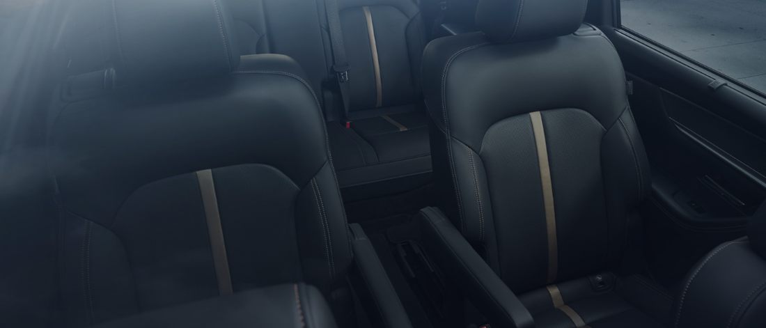 2024 MAZDA CX-90 PHEV Seating