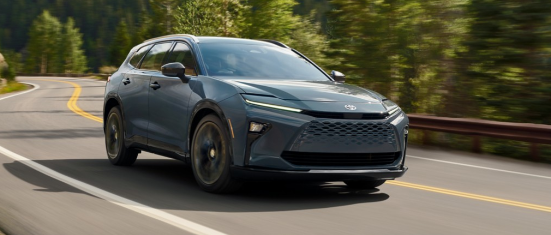 2025 Toyota Crown Signia First Look in Tinley Park, IL