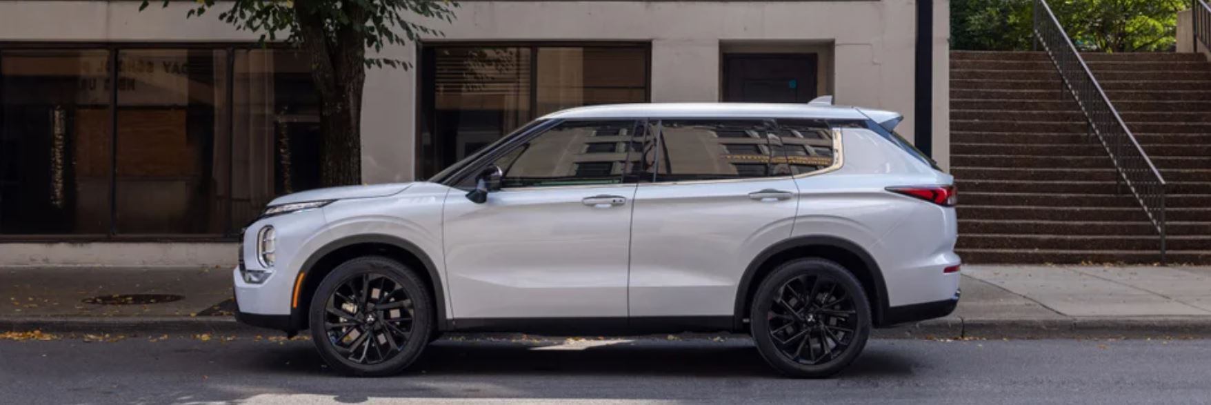 2024 Mitsubishi Outlander Lease in Randallstown, MD Antwerpen Mitsubishi