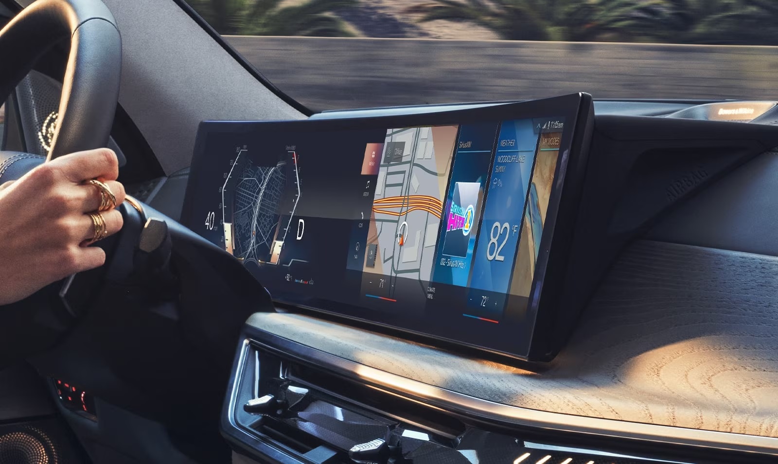 2024 BMW X7 Touchscreen