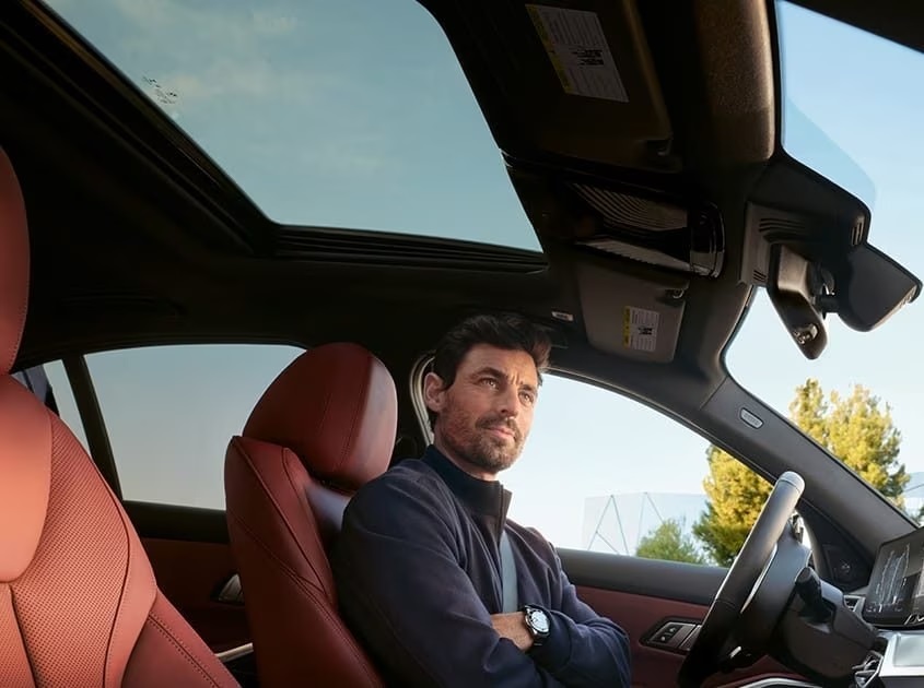 2024 BMW 3 Series Cabin