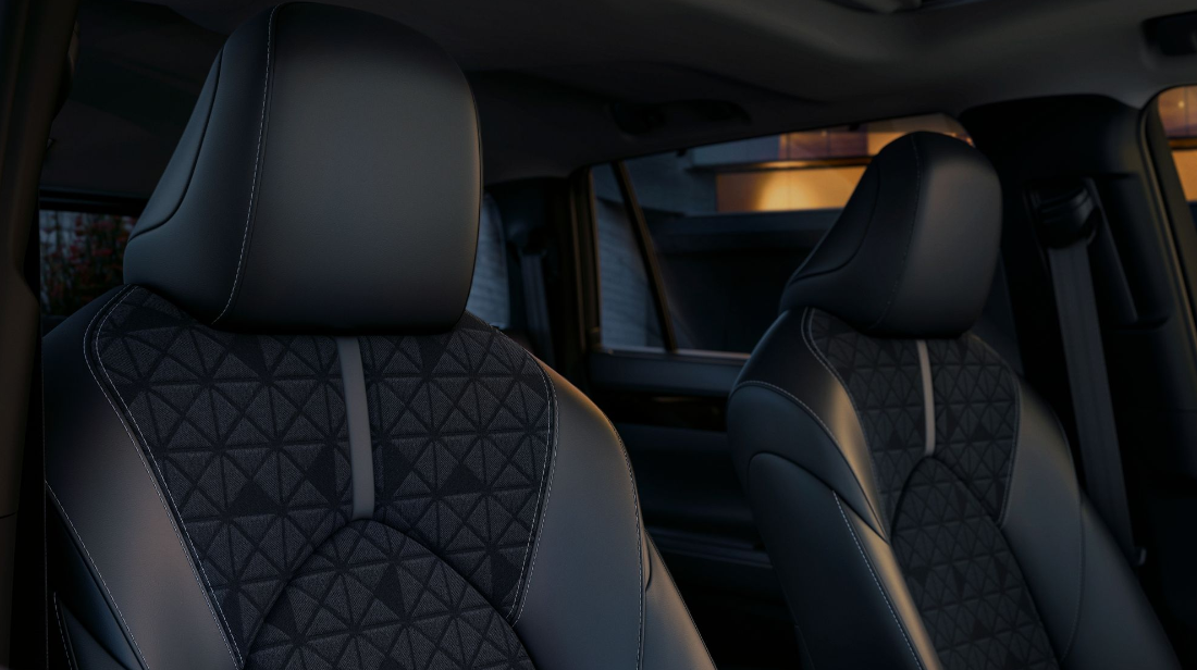 2024 Toyota Highlander Hybrid Seating