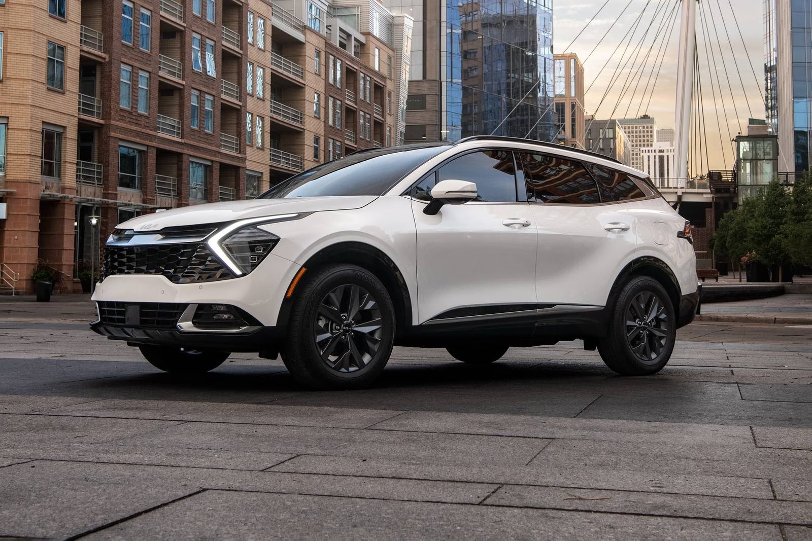 2024 Kia Sportage SX Overview near Seguin, TX