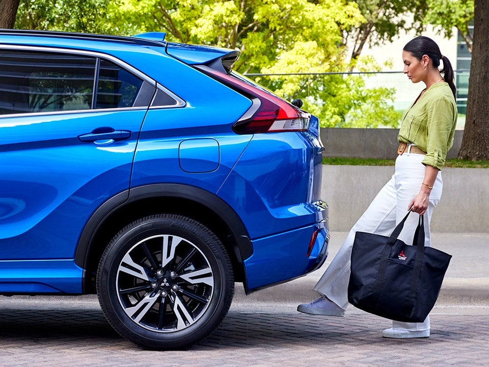 2024 Mitsubishi Eclipse Cross Handsfree Power Tailgate